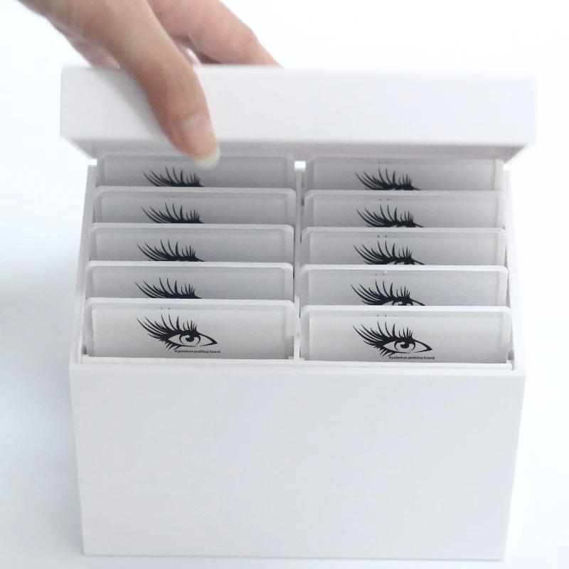 Beauty Salon 10Layers Acrylic  - огляд і ціна Lash Tile Palette